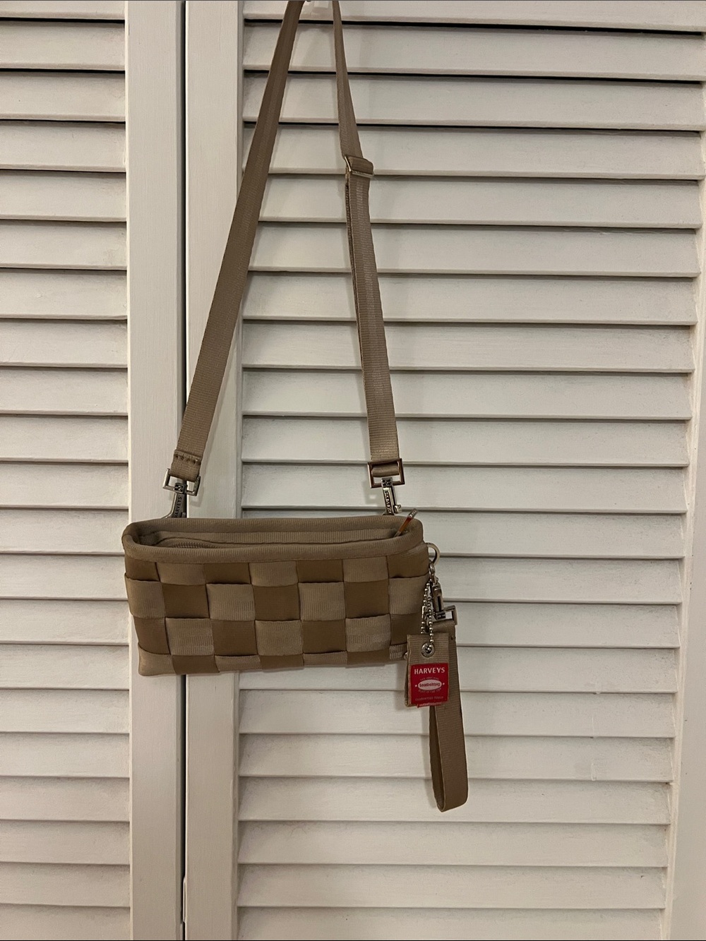 RARE Harveys x Mercedes-Benz Woven Seatbelt wristlet or crossbody 2 way Bag - Picture 5 of 11